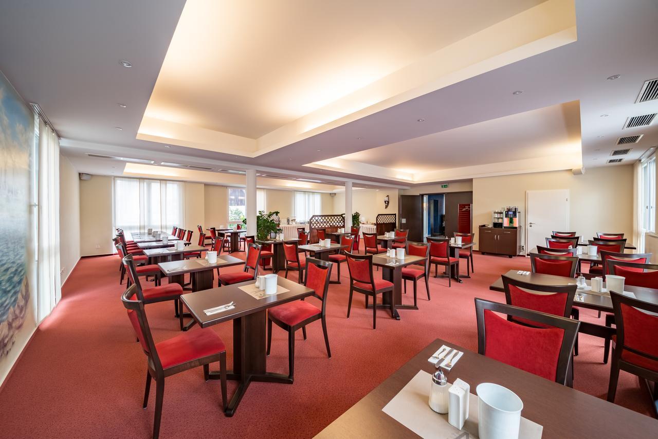 Hotel Restaurant Vater Rhein Woerth am Rhein Exterior foto